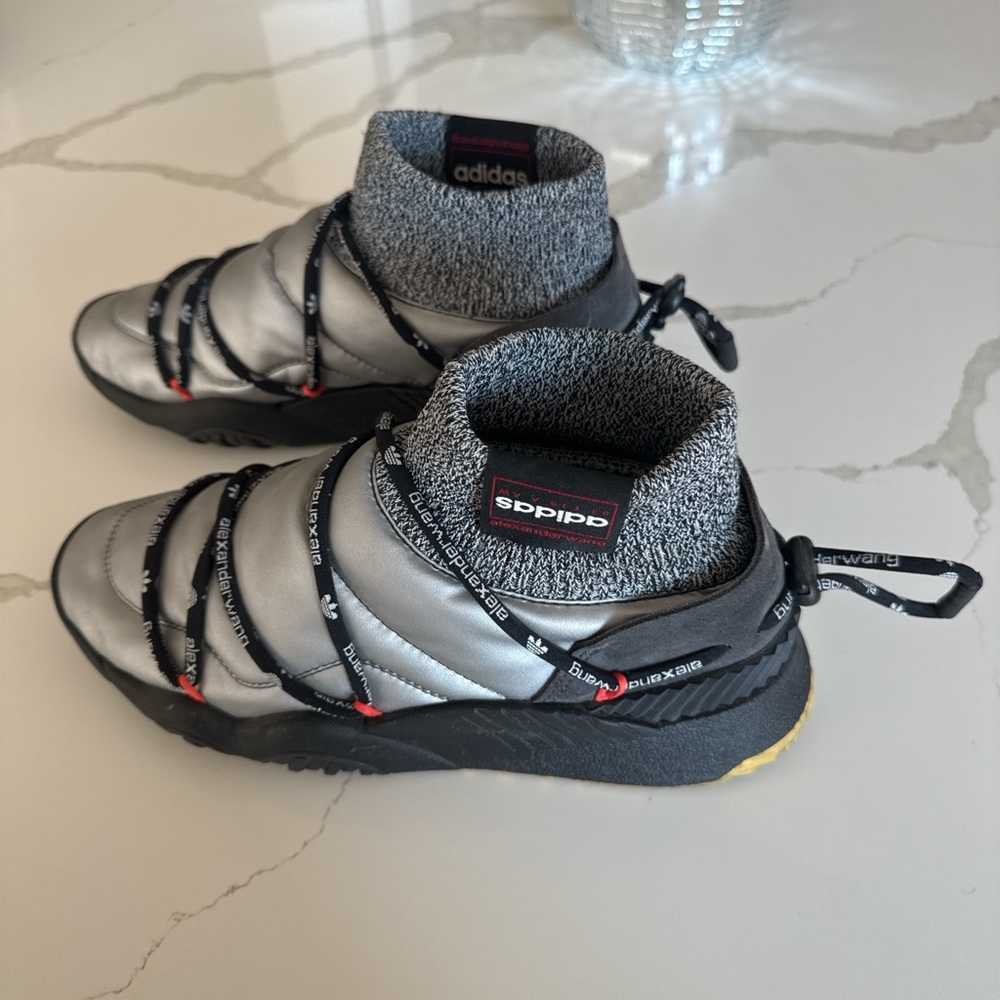 Alexander Wang x Adidas Sneaker - Picture 2 of 5